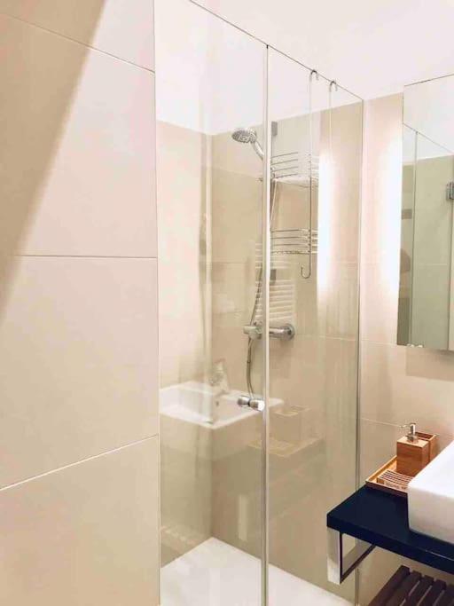 Vienna Luxury New Apartment Center -2. Bezirk Bagian luar foto